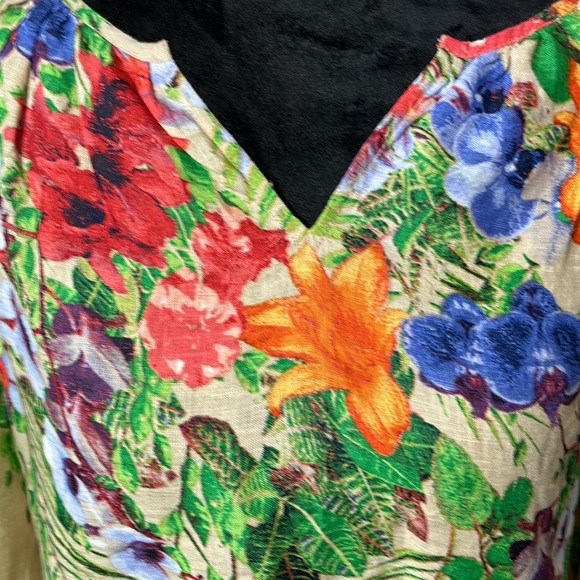 Chicos Linen Tan Tropical Floral 3/4 Length Shirt Size 1P - Picture 2 of 12